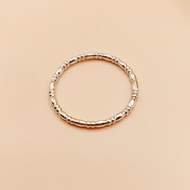 Sterling silver oval bobbles ring (single ring, size M)