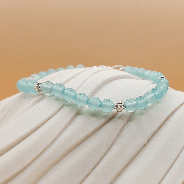Blue agate and sterling silver beaded bracelet